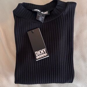 DKNY Black Ribbed Top T-shirt